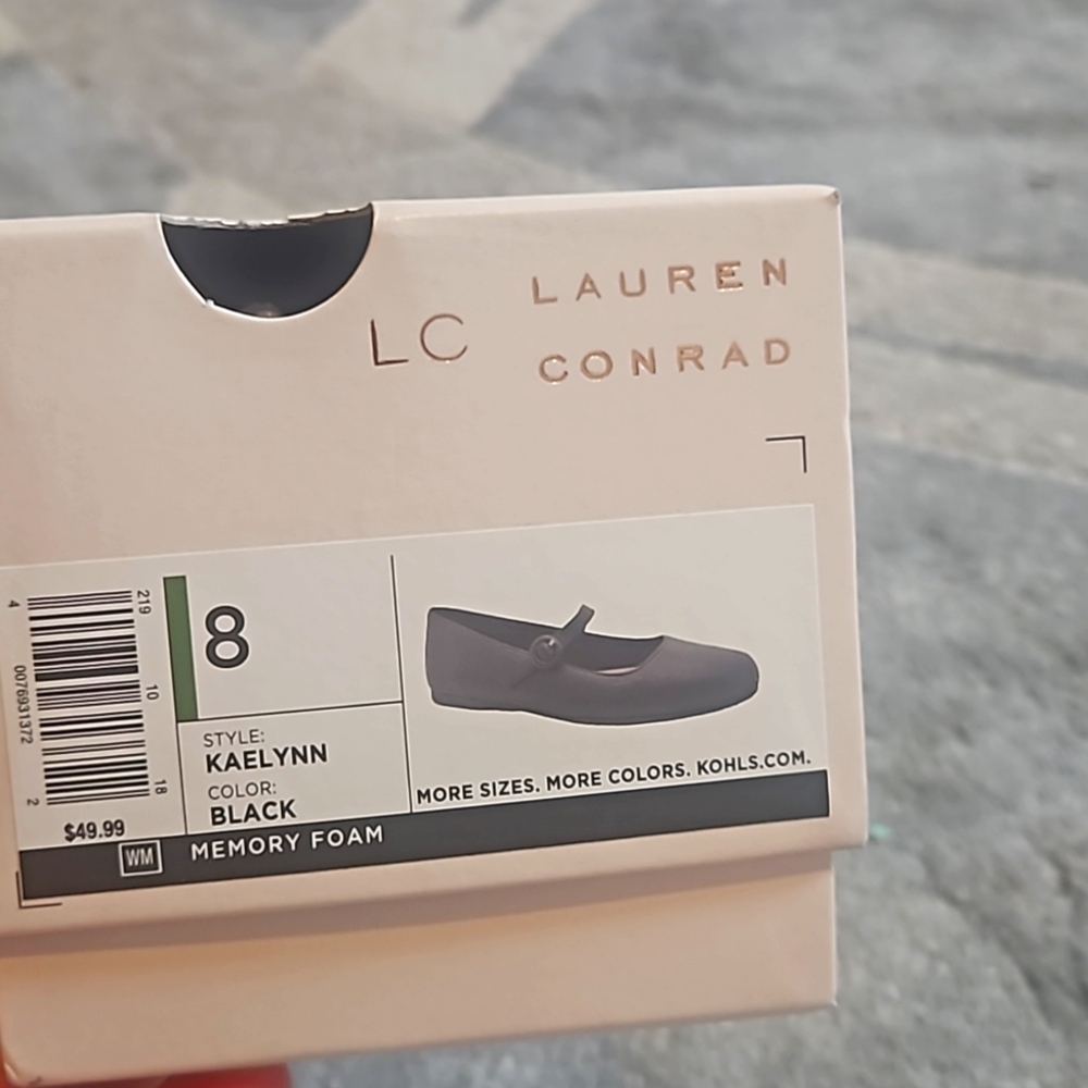 New black maryjane shoes. Size 8, LC Lauren conrad.